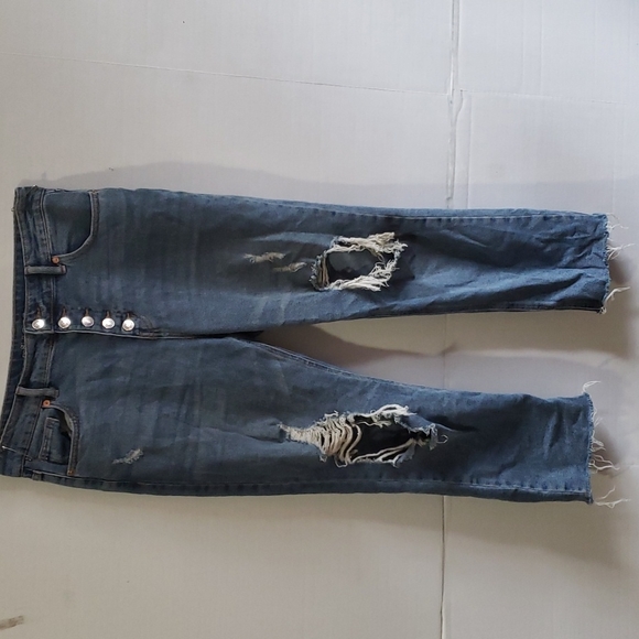 WILD FABLE DISTRESSED JEAN'S - Picture 5 of 7